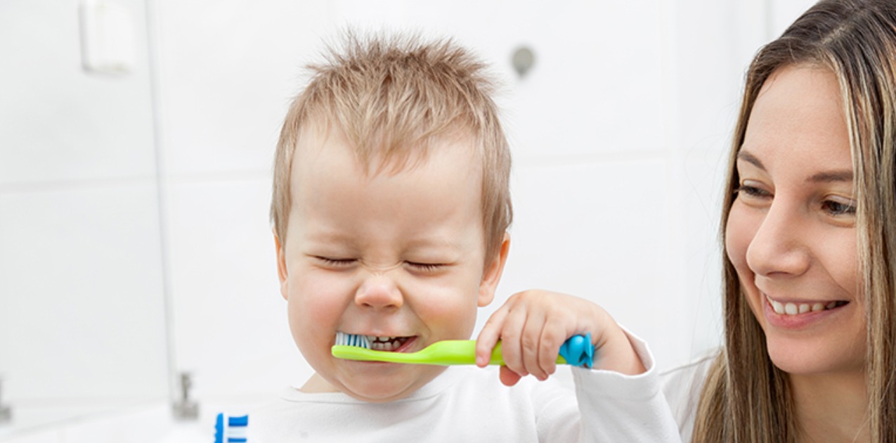 What Is The Correct Tooth Brushing Method?